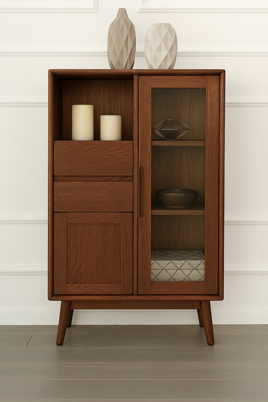 Buffet en bois avec vitrine élégante