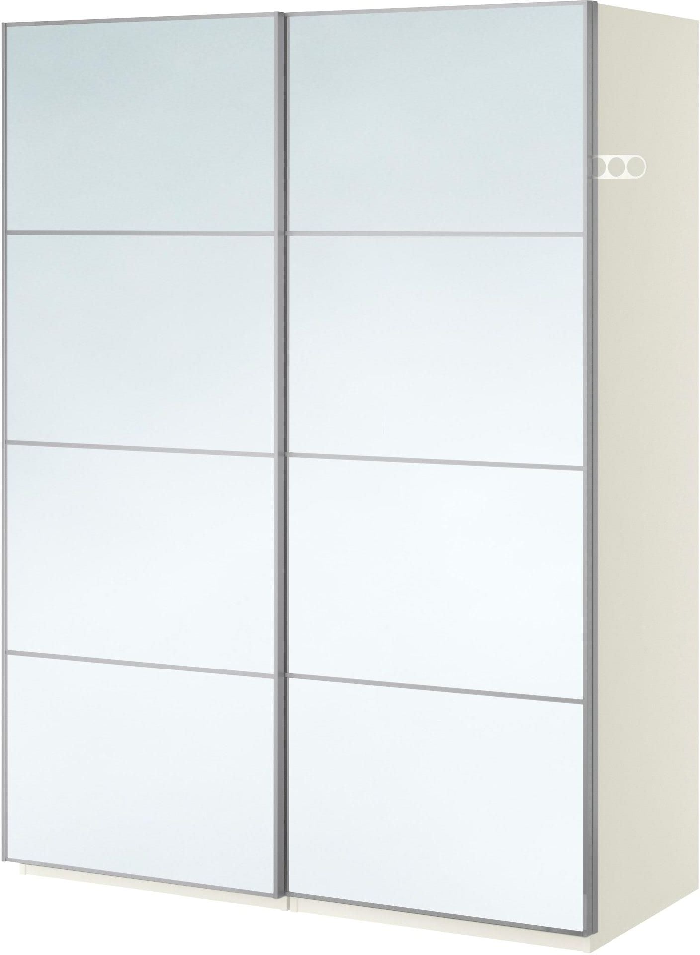 Armoire moderne avec portes coulissantes en miroir