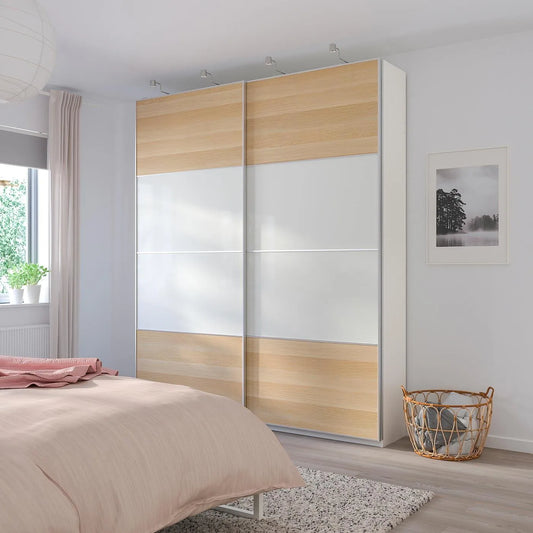 Armoire  2 portes coulissantes avec étagères et penderie