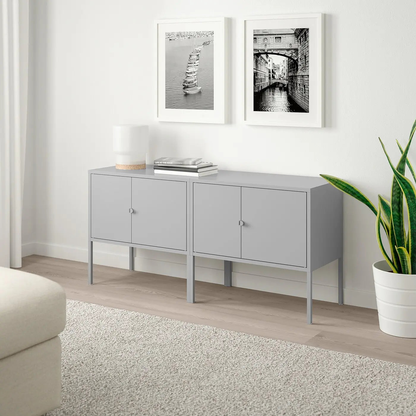 Buffet minimaliste  4 portes